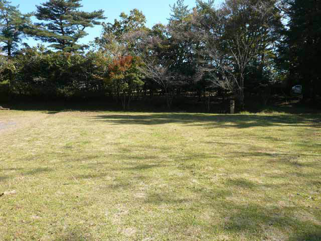 鹿児島県姶良郡湧水町のフィールドアート 栗野岳ログ・キャンプ村