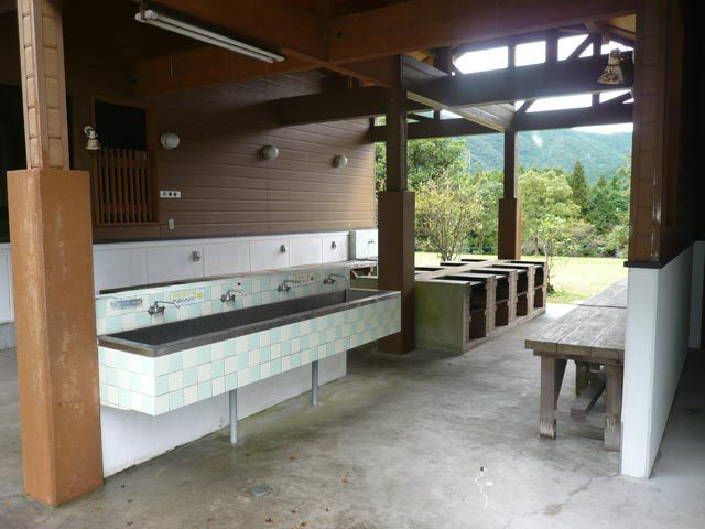 オートキャンプ 森のかわなべ