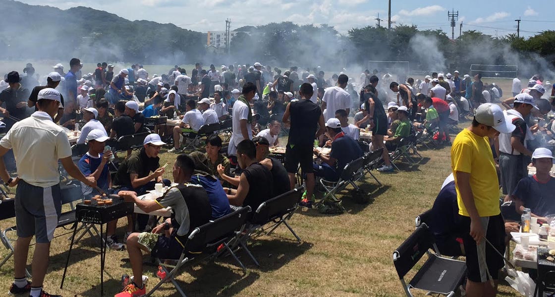 大人数の鹿児島男児バーベキューはBBQ王 鹿児島で盛大に